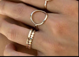 Halo Curve Ring