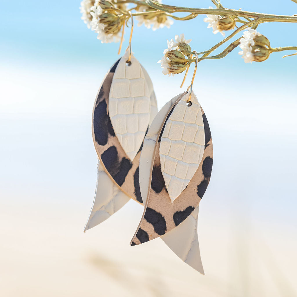 Light Leopard Triple Leaf Drop Earrings 